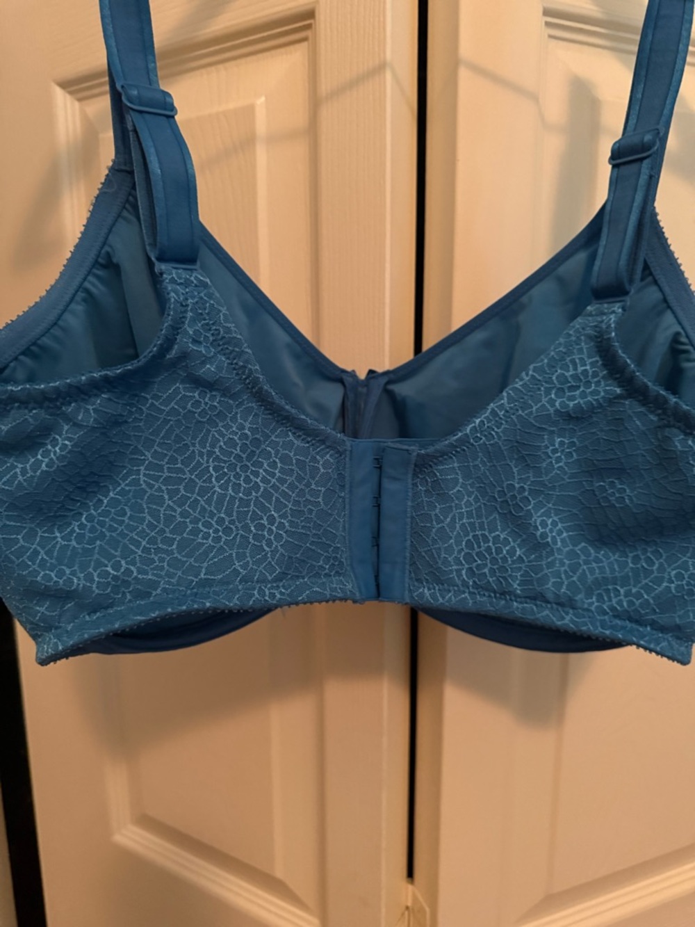 Blue Lace Full-Coverage Bra Chantelle 36 I